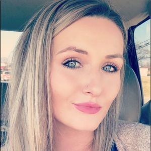 Meet your Posher, Hermaleen